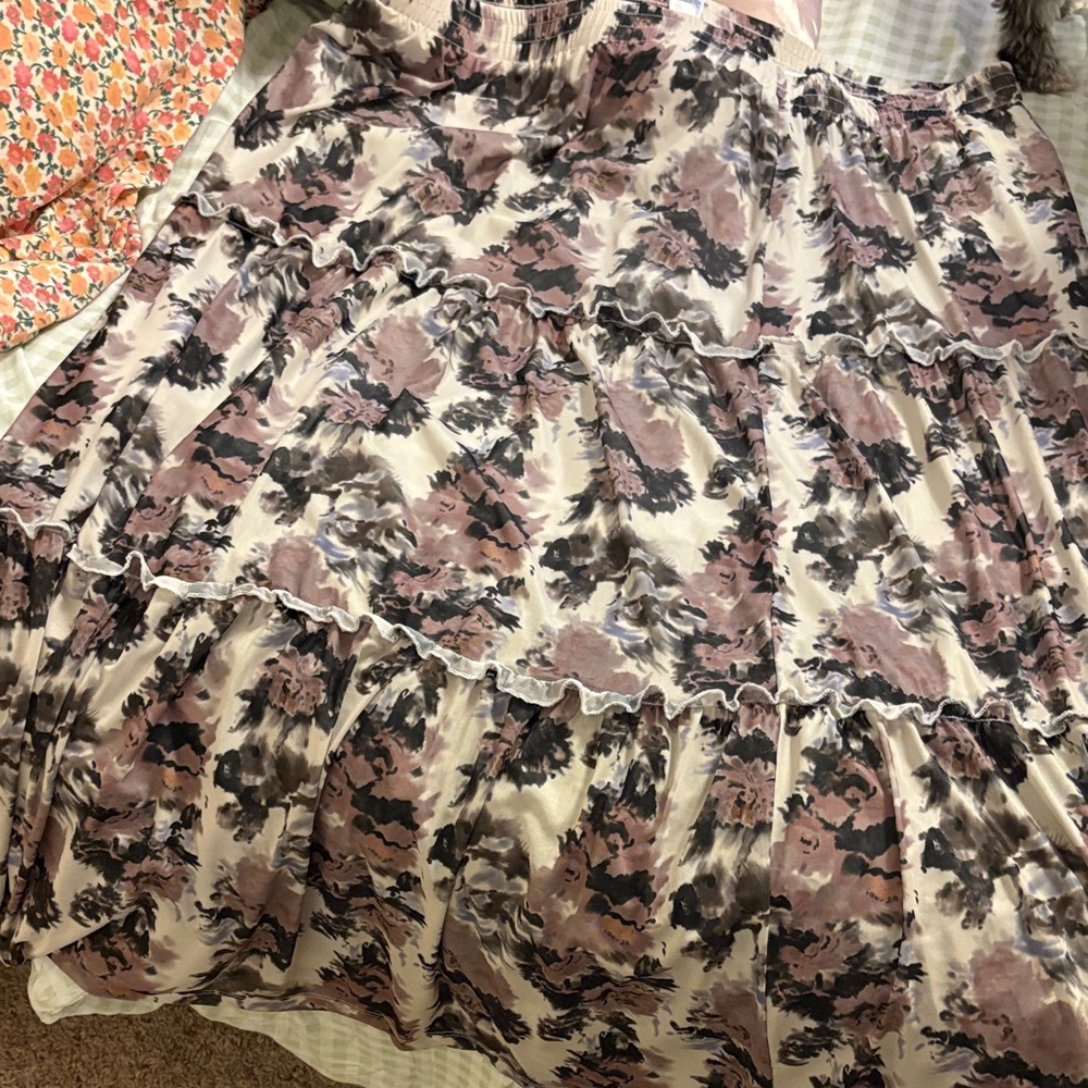 Flowy Tiered Floral Satin Skirt in Mauve and Black